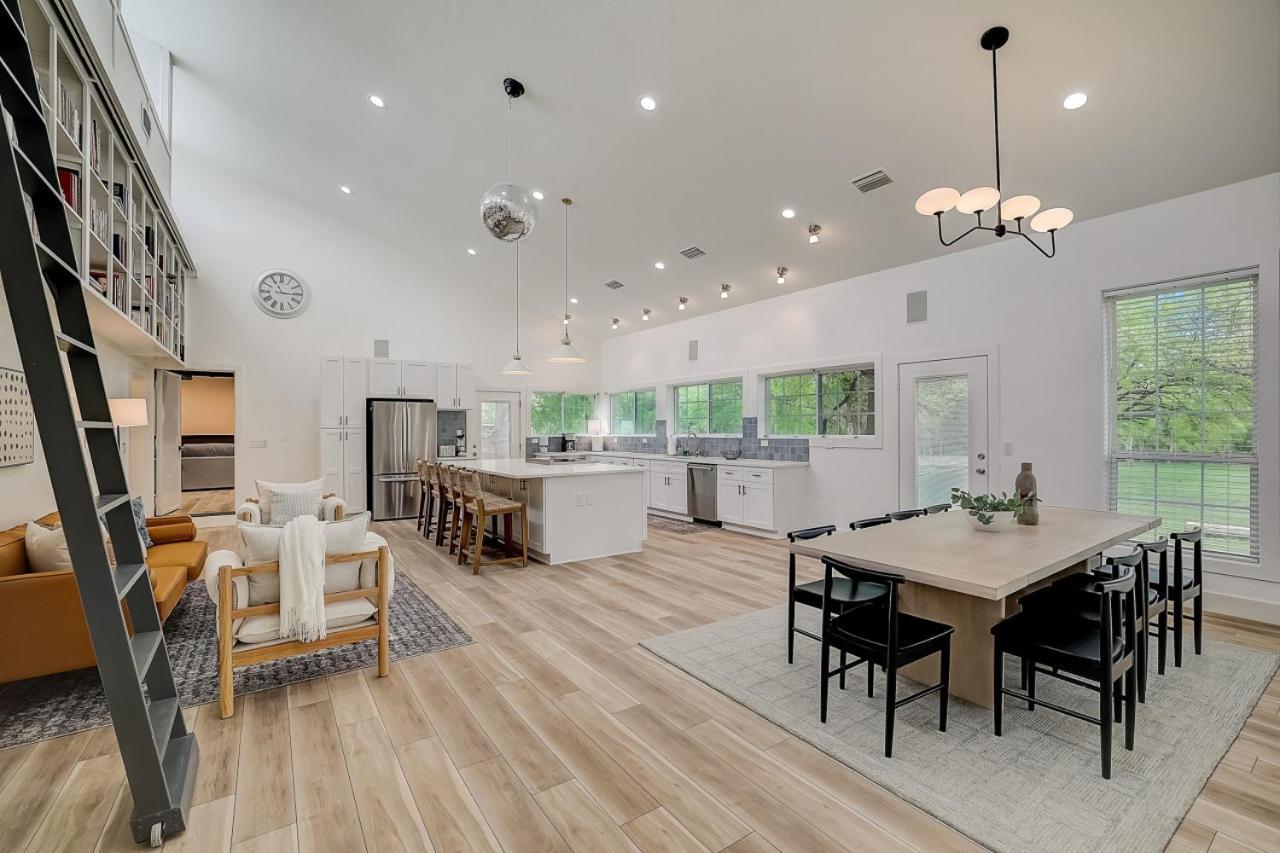 Dunlap Oasis Spacious 5Br 12Mi To Dt Остин Екстериор снимка