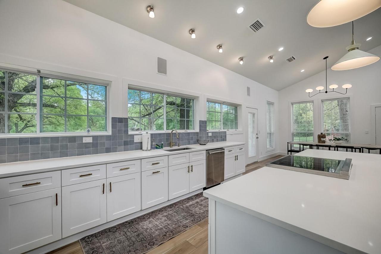 Dunlap Oasis Spacious 5Br 12Mi To Dt Остин Екстериор снимка