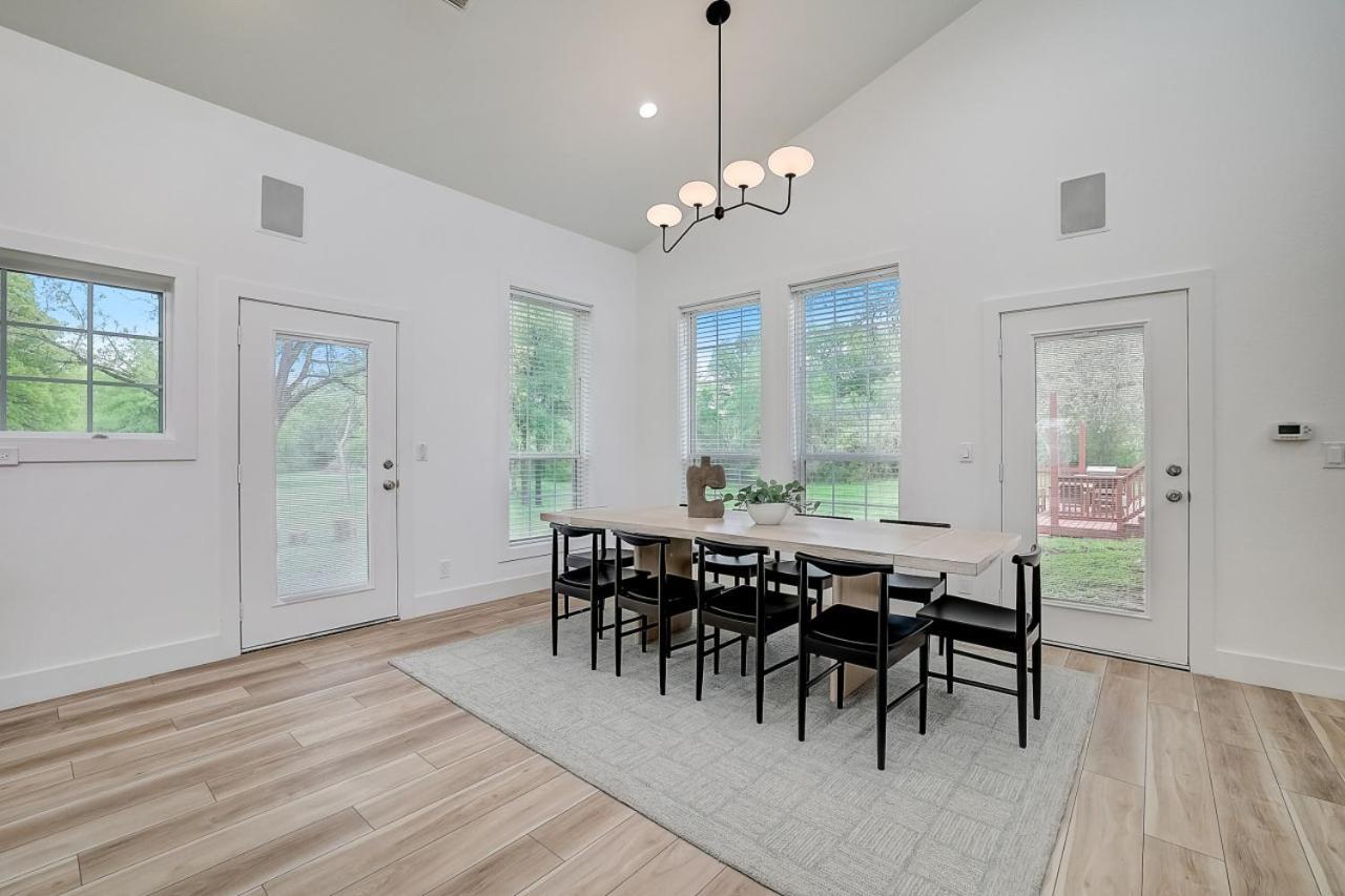 Dunlap Oasis Spacious 5Br 12Mi To Dt Остин Екстериор снимка