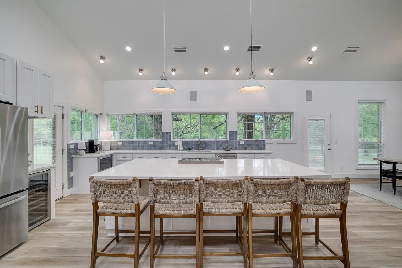 Dunlap Oasis Spacious 5Br 12Mi To Dt Остин Екстериор снимка